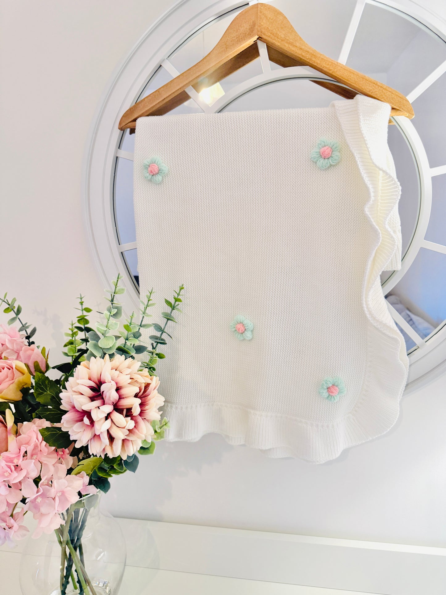 Crochet Flower Ruffle Blanket
